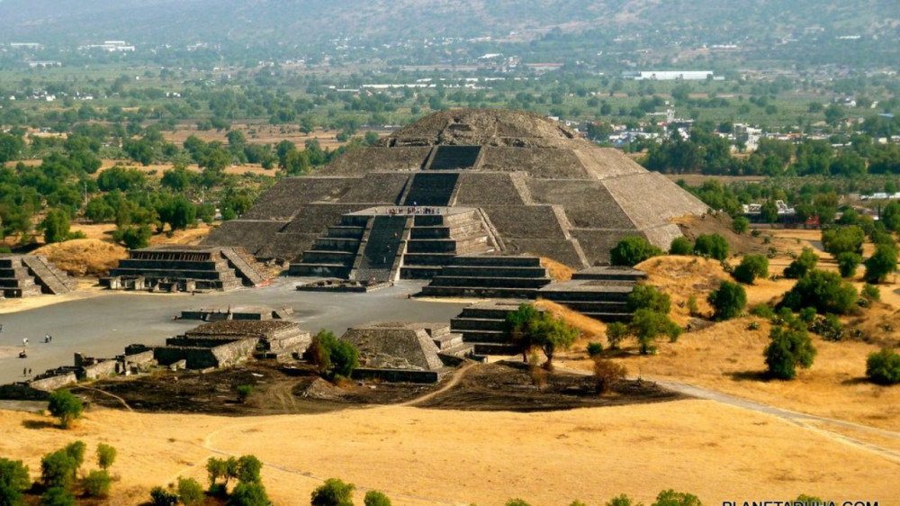 teotihuacan_001-001-1280x720.jpg